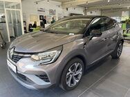 Renault Captur, R S LINE E-TECH Plug-in 160, Jahr 2022 - Dresden