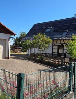 CHARMANTES FACHWERKHAUS MIT NEUBAU-ANBAU UND MODERNER TECHNIK - Willstätt