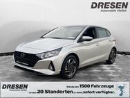 Hyundai i20, Hyundai Trend Allwetter digitales Fahrerprofil, Jahr 2023 - Mönchengladbach