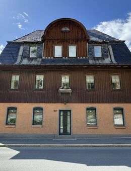 Attraktives Zweifamilienhaus mit vielseitigem Nutzungspotential - Klingenthal