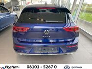 VW Golf, 1.5 Style VIII eTSI NaviPro, Jahr 2023 - Bad Vilbel