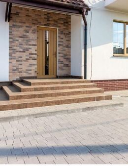 Einfamilienhaus mit Garage in 25821 Breklum - - Breklum