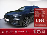 Audi Q8, S-LINE COMPETITION 50 TDI H, Jahr 2022 - Mühldorf (Inn)