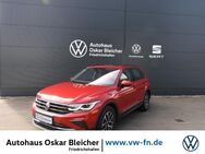 VW Tiguan, 2.0 TDI Life elektr, Jahr 2022 - Friedrichshafen