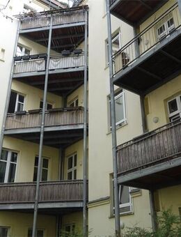Ruhige 2 Zi. Wohnung mit Balkon im Friedrichshainer Kiez zu kaufen. - Berlin