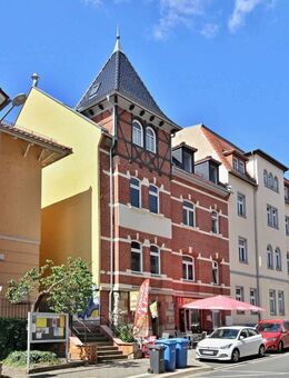 Zentral am Volkshaus gelegenes und 2012 kernsaniertes Wohn- und Geschäftshaus - Jena