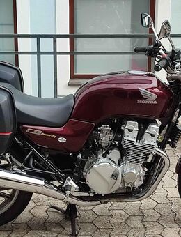 Honda CB750 Seven Fifty mit Koffern und Zubehör - Treuchtlingen
