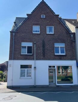 Vermietetes Mehrfamilienhaus mit traumhafter Dachgeschosswohnung sowie einem Anbau in Stadtnähe! - Bocholt