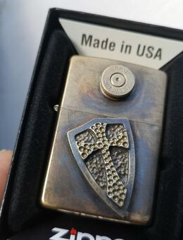 Zippo Custom Crusader Shield - Saarbrücken