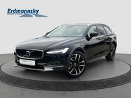 Volvo V90, 1.9 B4 CC Plus AWD 20Zoll, Jahr 2023 - Celle