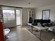 3-Zimmerwohnung mit Balkon und EBK im Vorderen Westen - Kassel
