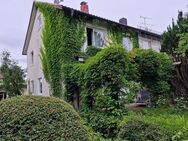 Doppelhaushalte mit sehr schönem Grundstück, in Zentrumslage von Traunreut - Traunreut