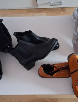 Damen Schuhe NEU - Berlin
