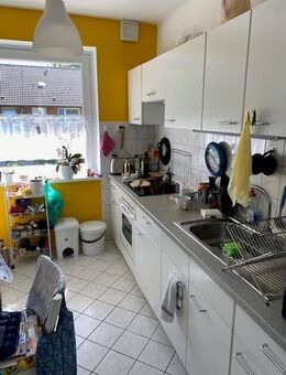 Husum am Gallberg: Helle 3-Zimmer-Wohnung in begehrter Lage - Husum (Schleswig-Holstein)