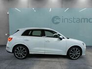 Audi RSQ3, 2.5 TFSI quattro, Jahr 2021 - München