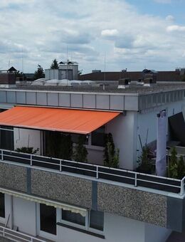 Frei ab 01.08.2025! Große Dachterrasse, ruhige Lage, Traumblick - Gilching