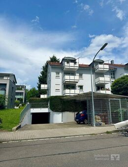 Tolle Dachgeschosswohnung mit 106 m², 2 Balkone, Tiefgarage und Stellplatz frei ab Dezember 2027 - Konstanz