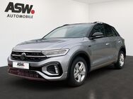 VW T-Roc, 1.5 l TSI R-Line IQ LIGHT, Jahr 2024 - Sinsheim