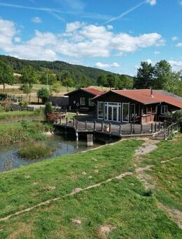 Vielseitig nutzbares Anwesen mit Gastronomie, Teichanlage und Alleinlage bei Beverungen - Beverungen