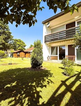 Gepflegtes Reihenendhaus mit 3 Garagen und Garten in Willstätt zu verkaufen - Willstätt