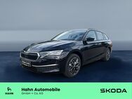 Skoda Octavia, Combi Selection TDI 150PS, Jahr 2022 - Weinstadt