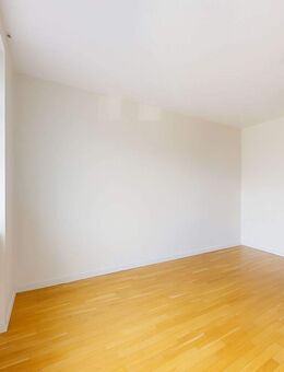 Einziehen und wohlfühlen: Altbau mit Wohnküche, Parkett und Top-Anbindung - Berlin