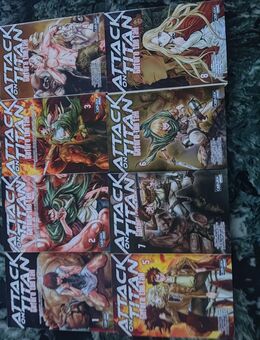 Attack on titan Manga before the fall Band 1-8 alle für 15€ - Leichlingen (Rheinland, Blütenstadt)
