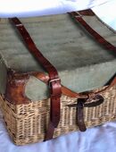 Picknickkorb groß Rattan Vinted Antik Oldtimer 50er in 50321