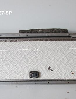 Hymer Staufachklappe ohne Schlüssel mit Rahmen ca 88 x 27 gebr. (zB 680 Nova) Sonderpreis (Stauraumklappe, Serviceklappe) - Schotten Zentrum