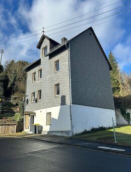 Mehrfamilienhaus mit 4 Einheiten, großer Terrasse & Garten - zentral in Betzdorf - Betzdorf