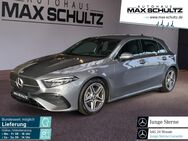 Mercedes A 200, Kompaktlimousine AMG, Jahr 2024 - Weimar