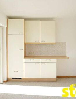 GERÄUMIGE 3-ZIMMERWOHNUNG MIT EINBAUKÜCHE UND WINTERGARTEN! *** AB/OBERNAU - Aschaffenburg