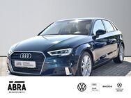 Audi A3, 1.5 TSI Sportback sport PHONE, Jahr 2017 - Braunschweig