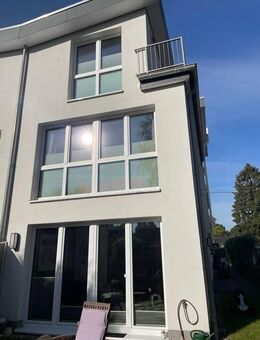 *** NEU: Modernes und energieeffizientes Stadthaus auf schönem Grundstück in ruhiger Lage *** - Hamburg
