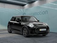 MINI Cooper S, E LMR, Jahr 2022 - München