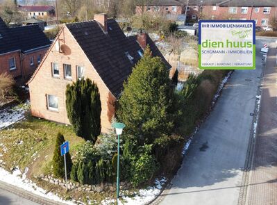 Einfamilienhaus in ruhiger Lage mit weitläufigem Grundstück