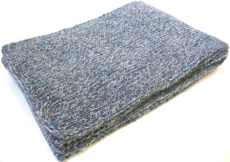 Schal - reine Wolle - taubenblau-grau-natur meliert - gestrickt - Handarbeit - NEU - Biebesheim (Rhein)