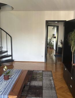 Provisionsfrei ! Charmante Maisonette mit vielen Möglichkeiten - München