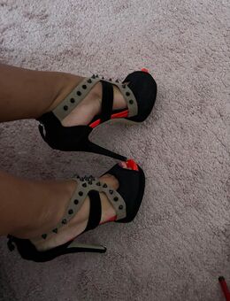 Verkaufe verschiedene High Heels Gr 39 - Bremen