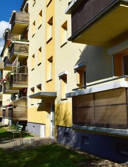 Solide Kapitalanlage in Köthen - Gut vermietbare 2-Zimmer-Wohnung mit Balkon - Köthen (Anhalt)