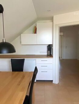 Großzügig, ländlich und bestens angebunden: Exklusive Wohnung mit Hauscharakter und Gartenoption - Fünfstetten