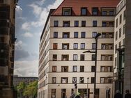 ** Moderne 1-Raum-Wohnung * Toplage am Altmark * Dachgeschoss + EBK + Loggia + Tiefgarage & mehr! ** - Dresden