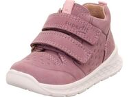 Superfit BREEZE WMS: mittel Klettschuh Sneaker mit halbhohem Schaft, Größenschablone zum Download