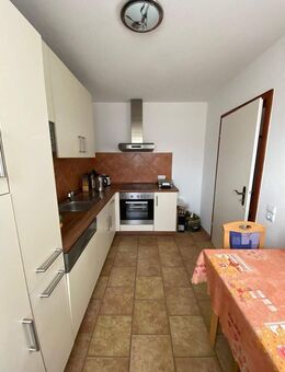 Berenbostel - sanierte 4-Zi-ETW im 1.OG mit Loggia und EBK - Garbsen