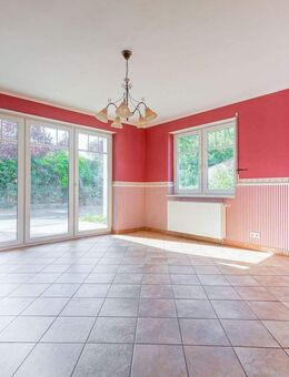 Komfortabel leben im Grünen - Einfamilienhaus mit Pool, Garten & moderner Haustechnik - Berlin