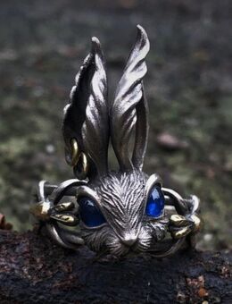 Ring Hase mit Piercings, versilbert (neu, noch in Folie) - Trier