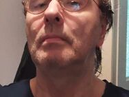 Dauerhafte Männer Freundschafsbeziehung gesucht - Berlin Lichtenberg
