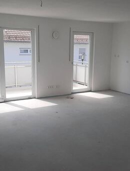 Manching 4-Zi. im 1.OG, sonnig mit Aufzug. - Manching