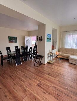 Himmelpfort: Anwesen in bester LAGE, ca. 550 m² - auch gewerblich nutzbar per SOFORT zu VERKAUFEN - Templin