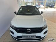 VW Touran, 2.0 TDI APP, Jahr 2022 - Wedel